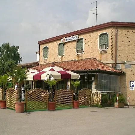 Regina Отель *